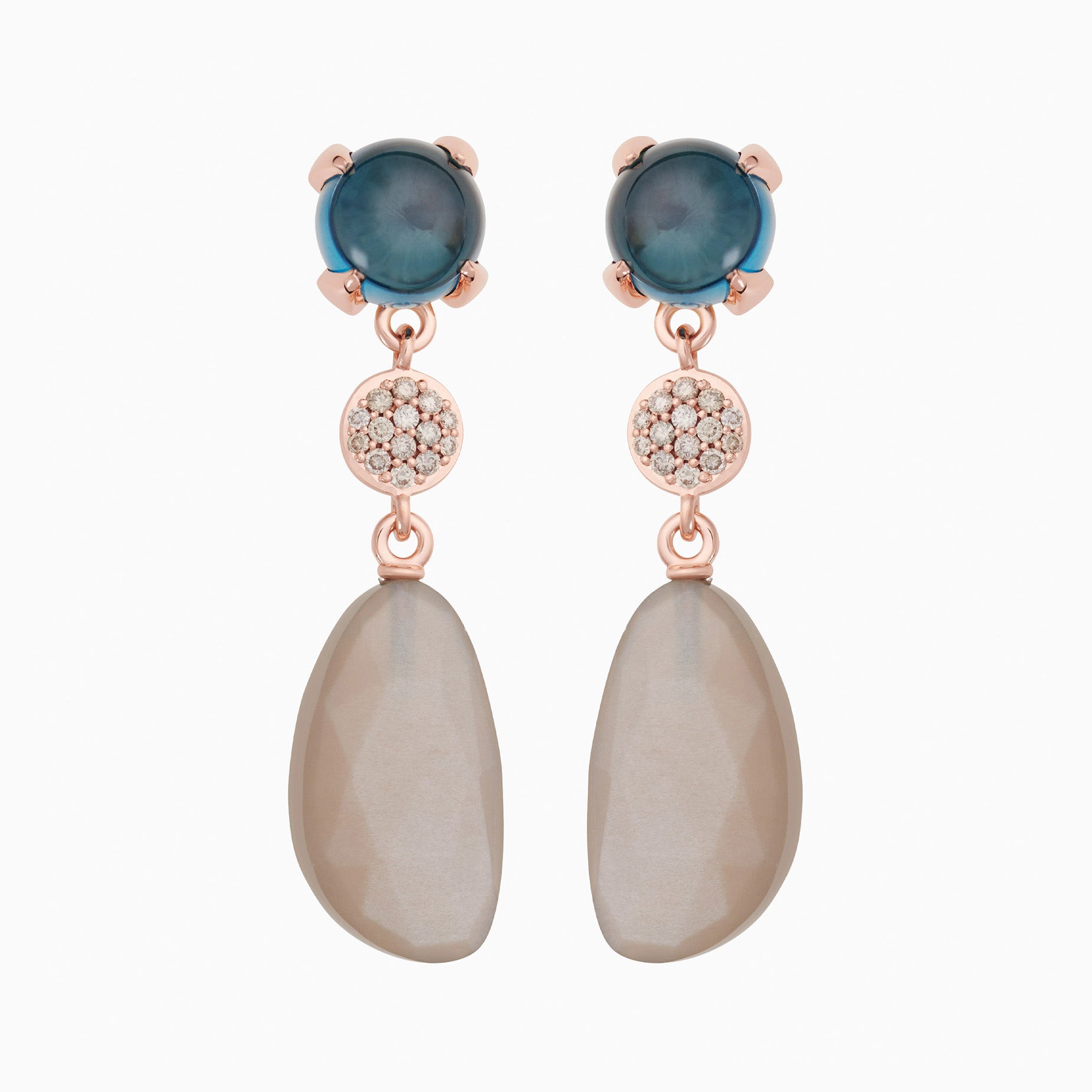 Catch earrings Catch earrings