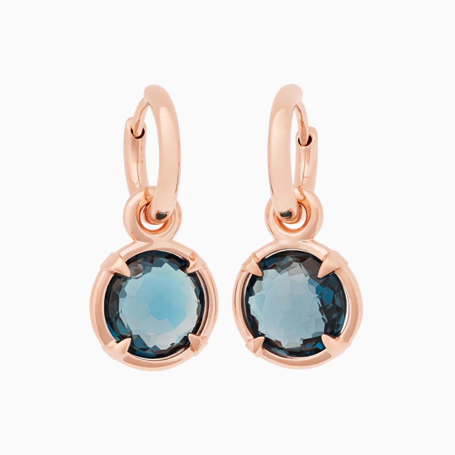 Mira Mira pendants