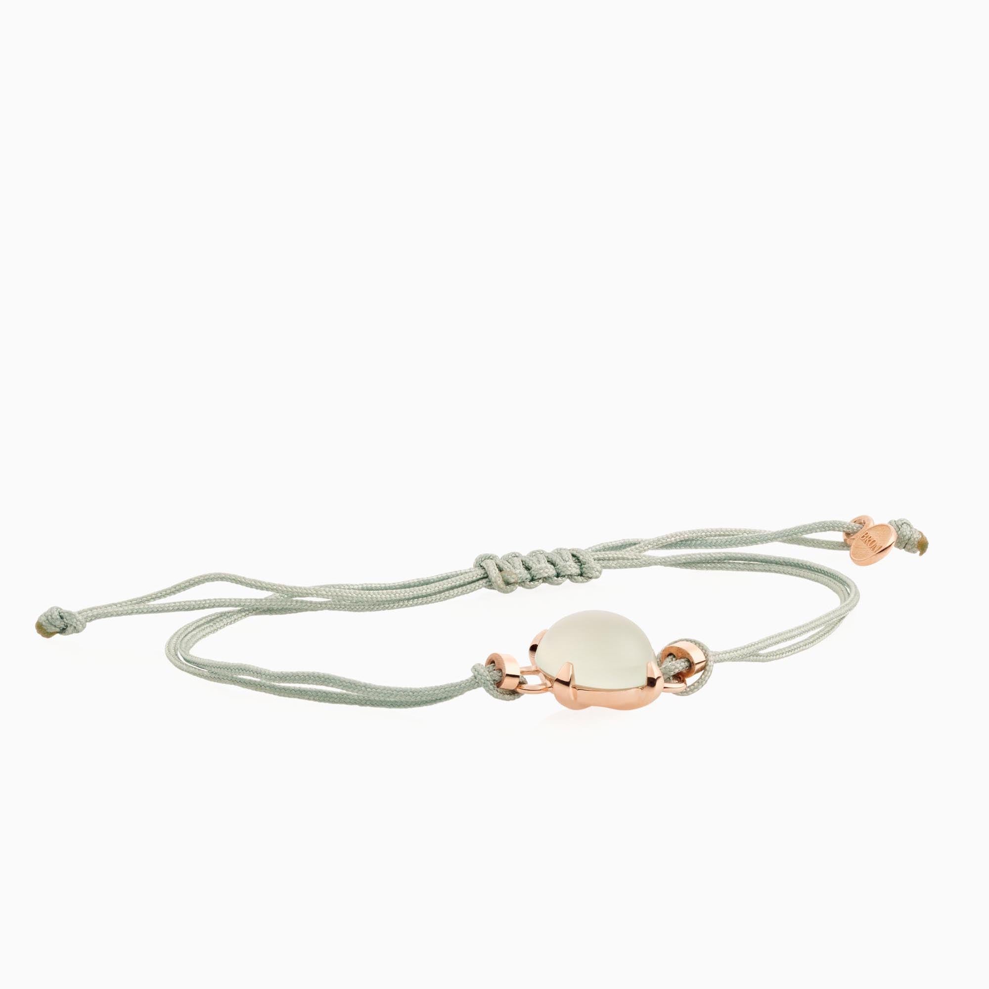 Catch bracelet