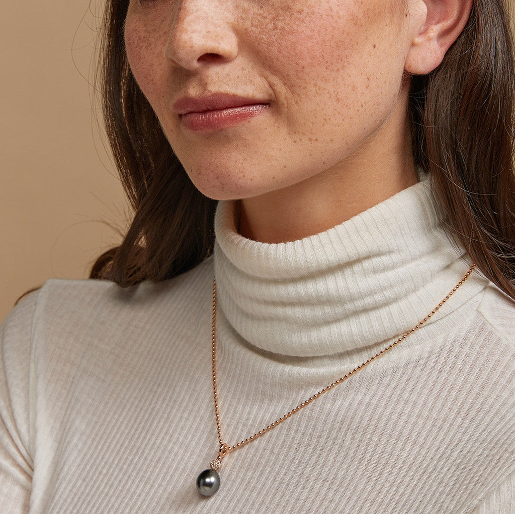 Stardust pendant & necklace
