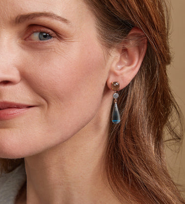 Catch earrings