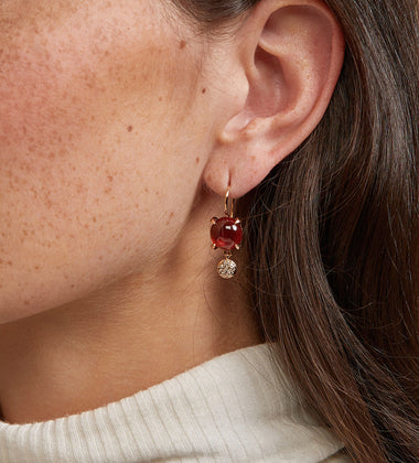 Catch earrings