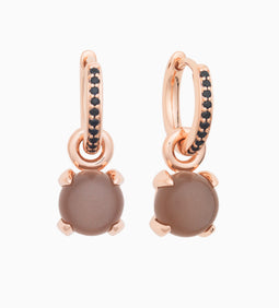 Catch earrings