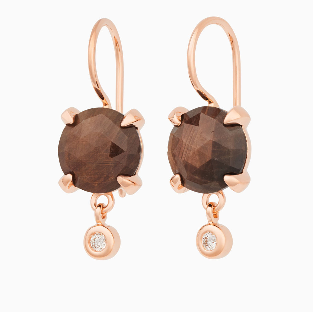 Catch earrings