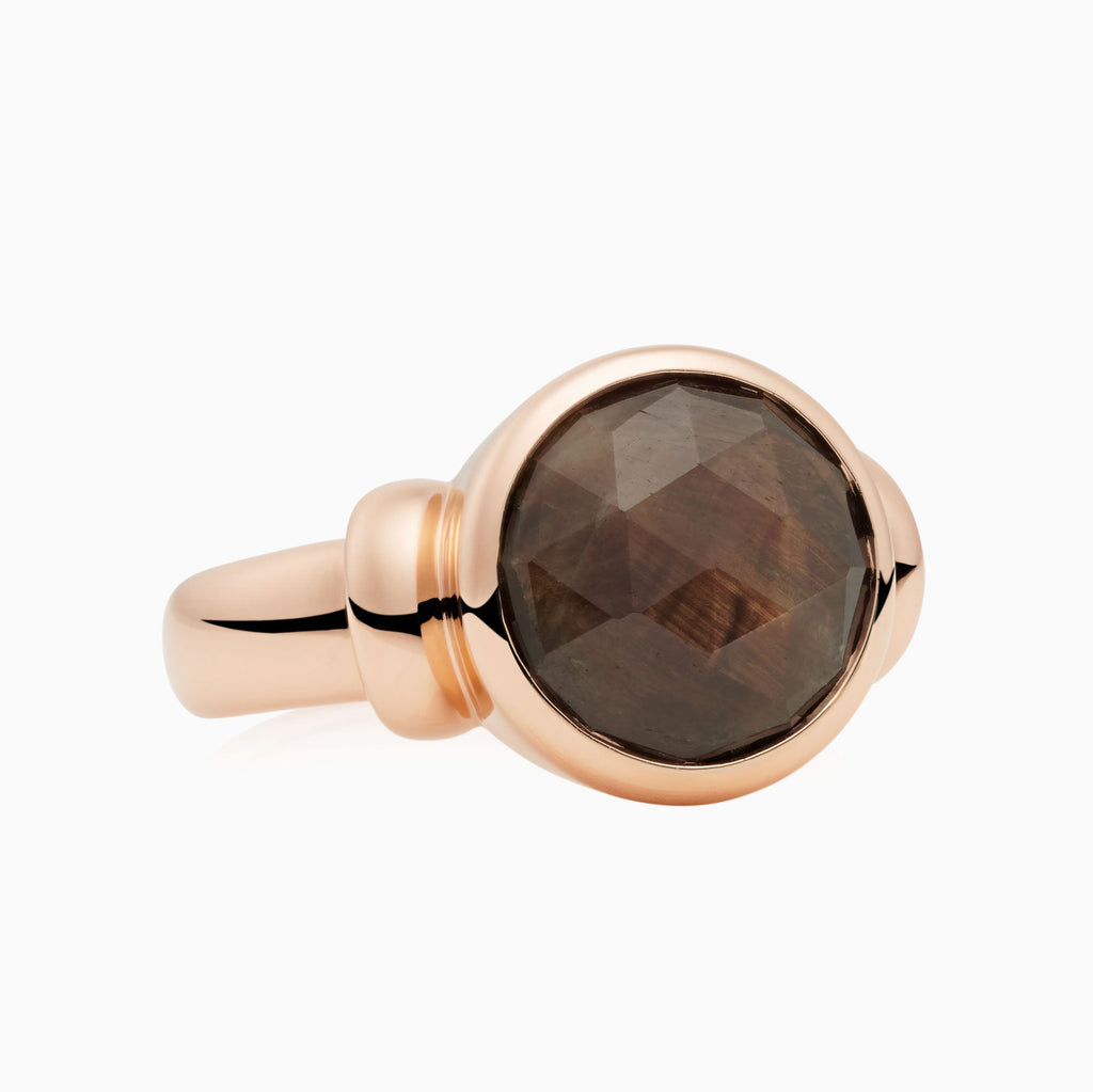 Toujours Ajour ring