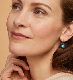 Catch earrings